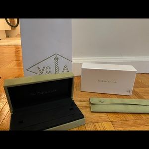 Van Cleef & Arpels Bracelet Box